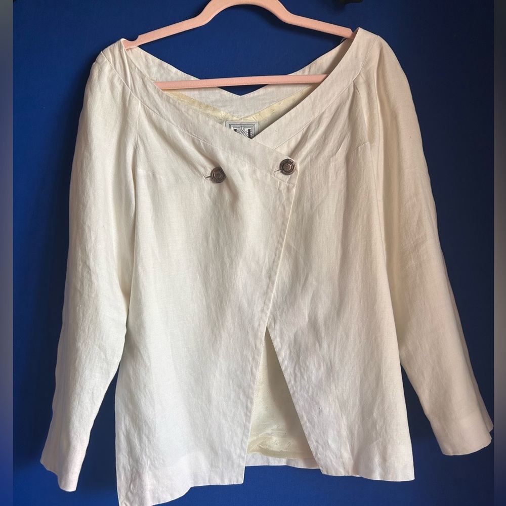 Elegant Cream Linen and Silk Women's Vintage Top